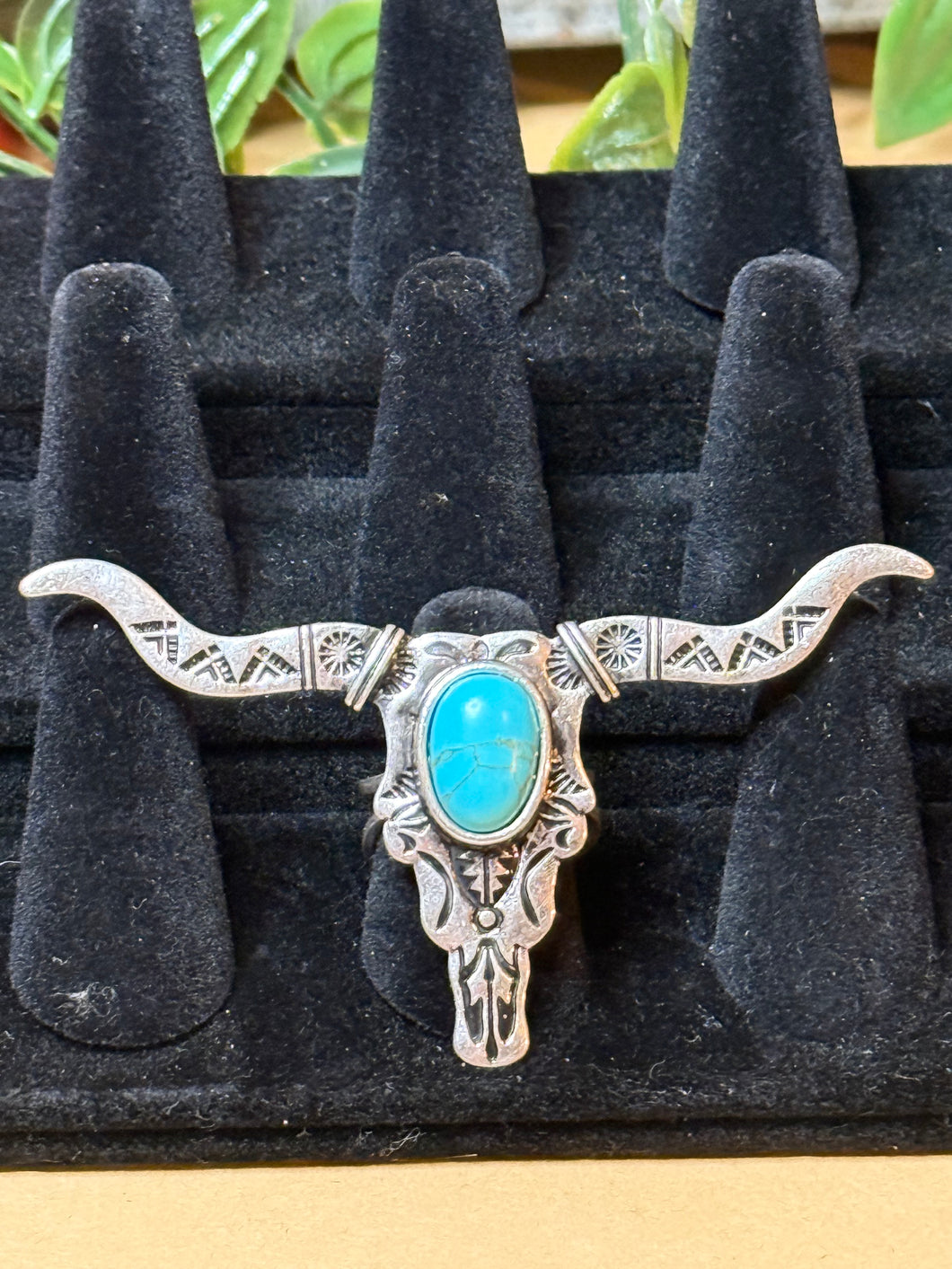 Skull turquoise ring